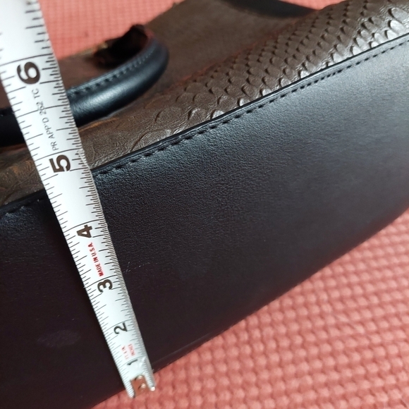 Taupe Large Formed Shell Bag - Picture 15 of 16